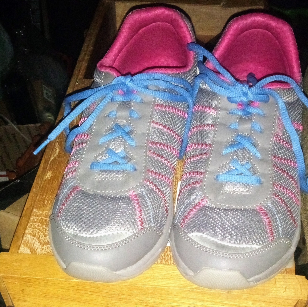 Vionic Shoes - image 2